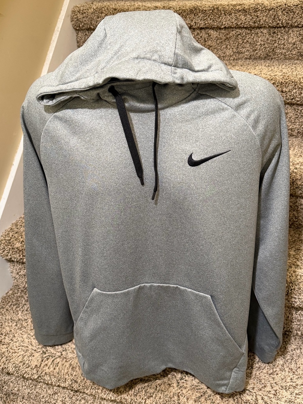 *NIKE Dri-Fit* mens soft athletic comfortable pullover hoodie sweatshirt - XL